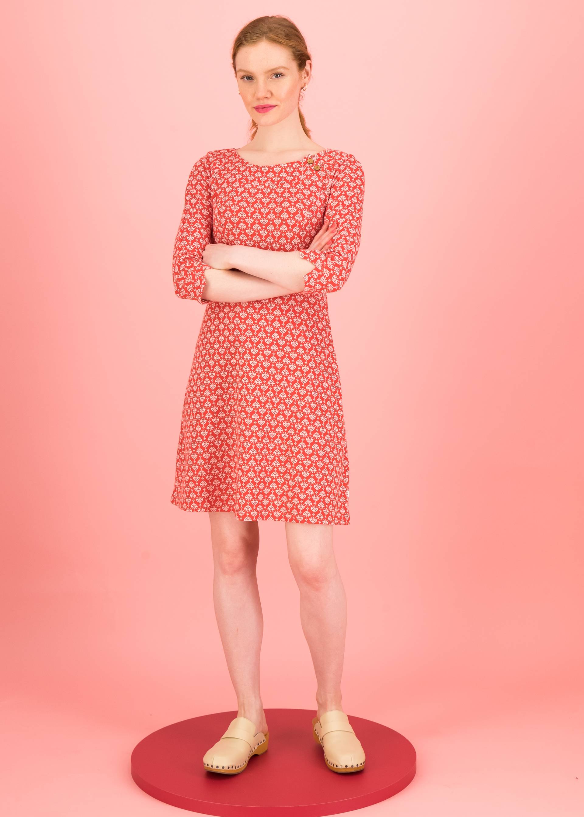 Freizeitkleid Mod a Hula Button, vintage red flower tapestry, Kleider, Rot