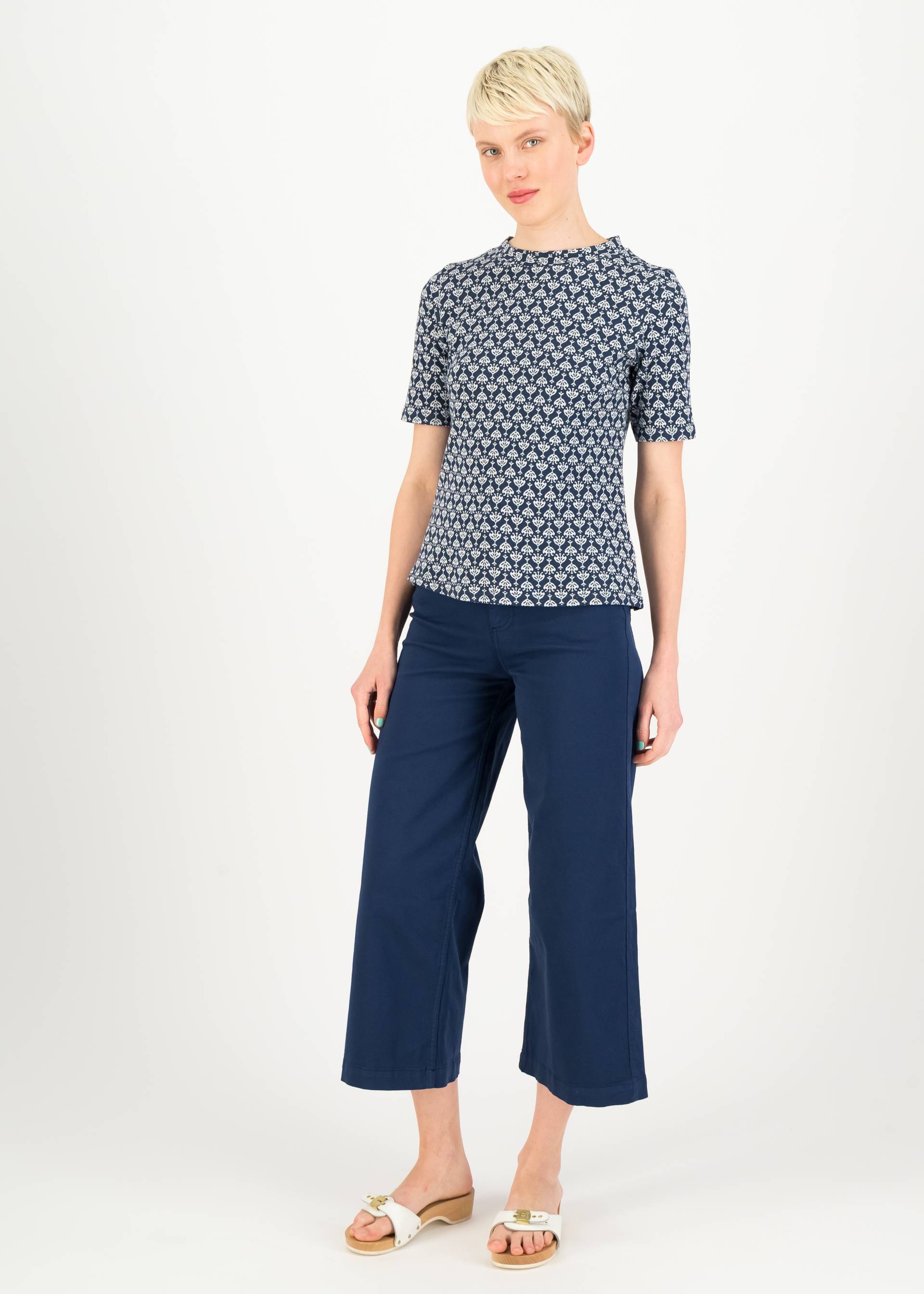 Shirt Tiny Sixties Crew, vintage blue flower tapestry, Shirts, Blau