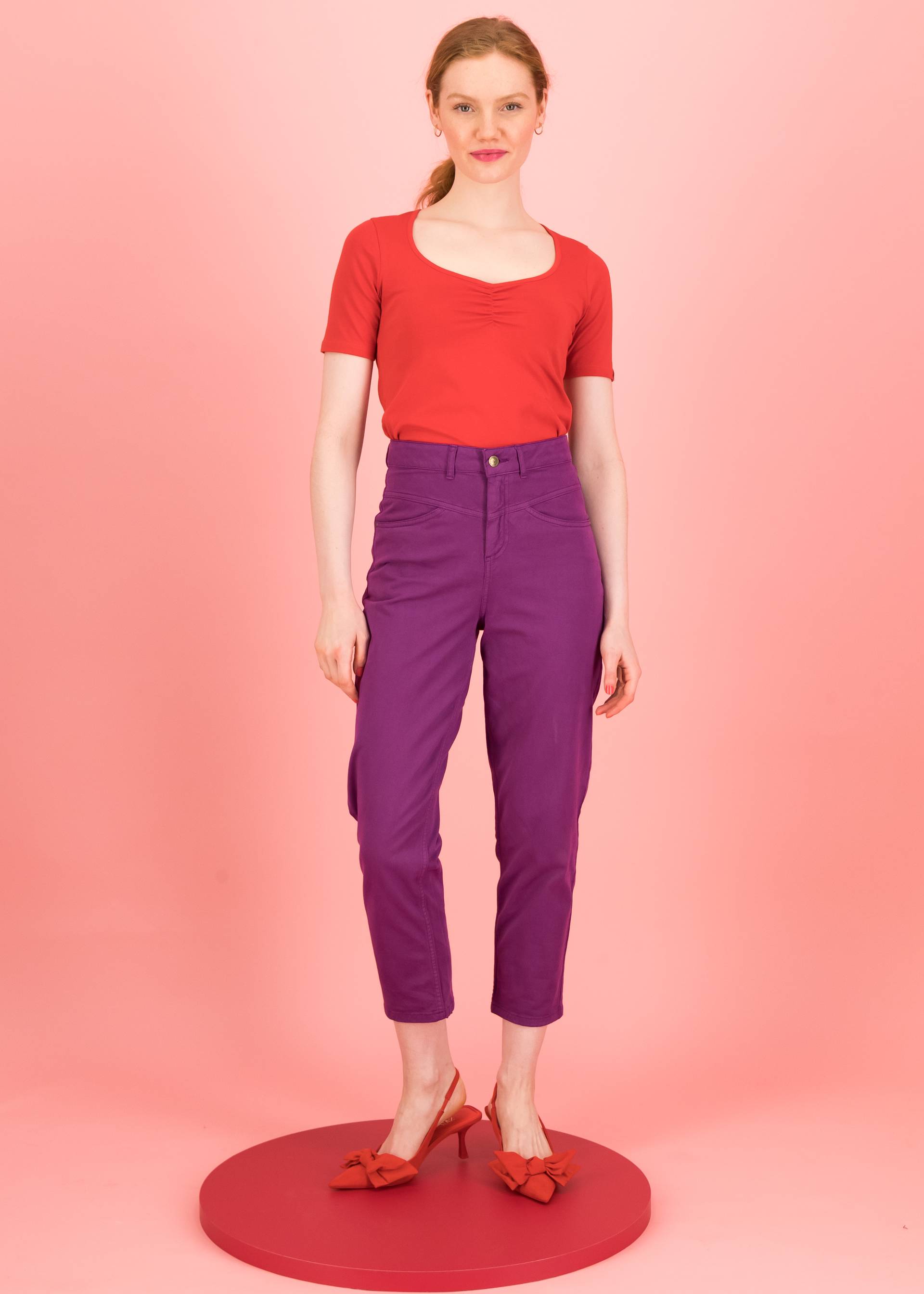 T-Shirt Balconnet F&eacute;minin, love is in the air red, Shirts, Rot