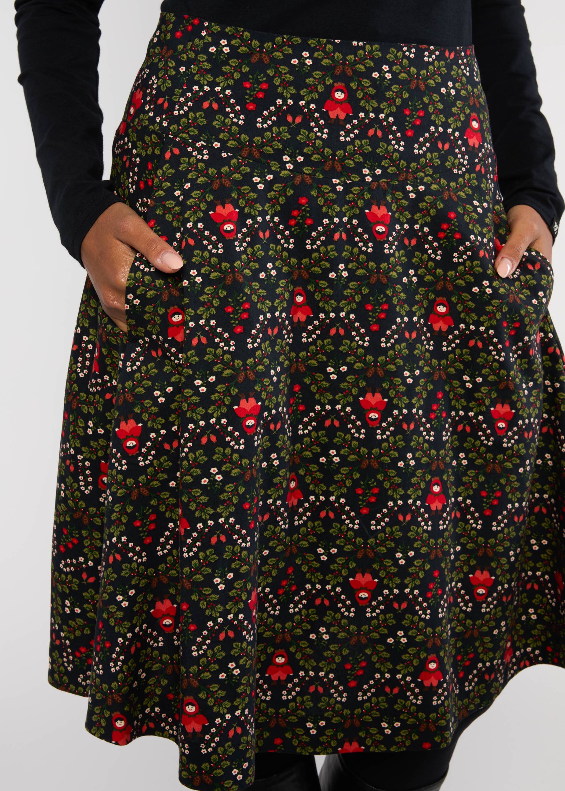 Circle Skirt Romance Rules the World, hella hagebutte, Skirts, Black